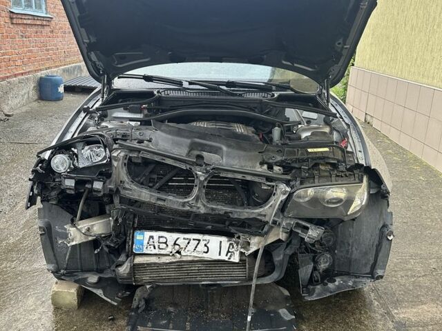 Серый БМВ Х3, объемом двигателя 2 л и пробегом 250 тыс. км за 5000 $, фото 6 на Automoto.ua