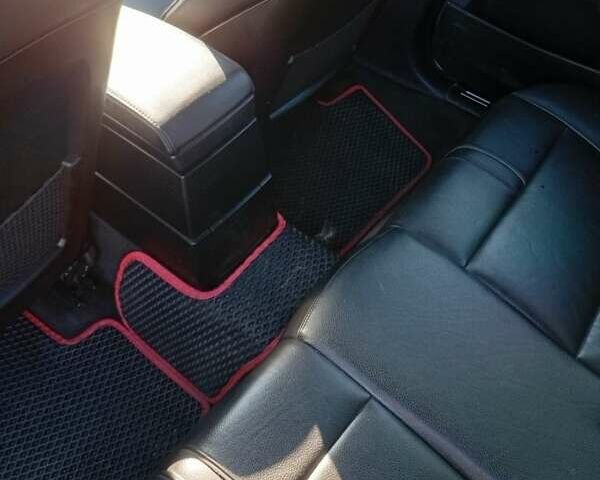 Серый БМВ Х3, объемом двигателя 2 л и пробегом 374 тыс. км за 8500 $, фото 1 на Automoto.ua