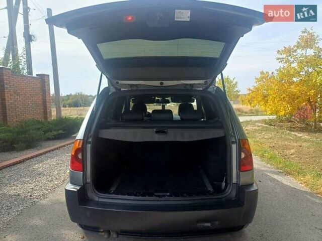 Серый БМВ Х3, объемом двигателя 3 л и пробегом 400 тыс. км за 4700 $, фото 6 на Automoto.ua