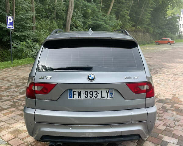 Серый БМВ Х3, объемом двигателя 3 л и пробегом 290 тыс. км за 5700 $, фото 26 на Automoto.ua