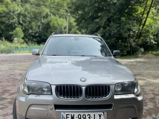 Серый БМВ Х3, объемом двигателя 3 л и пробегом 290 тыс. км за 4800 $, фото 3 на Automoto.ua