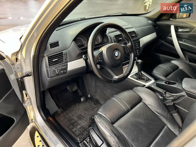 Серый БМВ Х3, объемом двигателя 3 л и пробегом 204 тыс. км за 10500 $, фото 12 на Automoto.ua