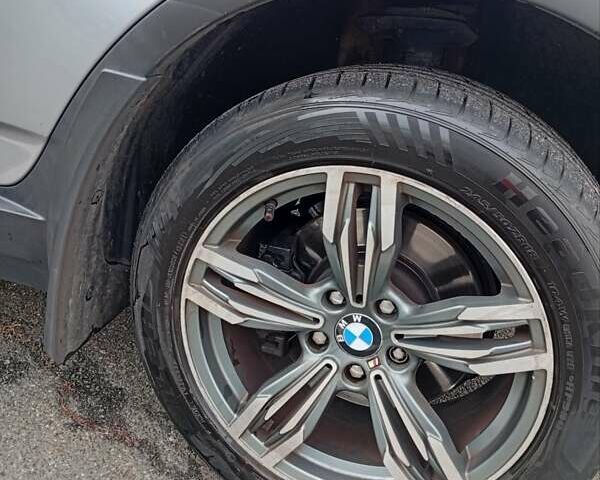 Серый БМВ Х3, объемом двигателя 3 л и пробегом 198 тыс. км за 9000 $, фото 7 на Automoto.ua