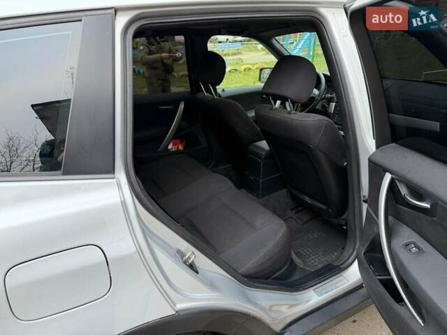 Серый БМВ Х3, объемом двигателя 2 л и пробегом 310 тыс. км за 4650 $, фото 1 на Automoto.ua
