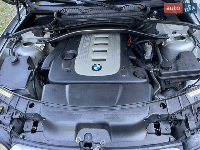 Серый БМВ Х3, объемом двигателя 2.99 л и пробегом 300 тыс. км за 8000 $, фото 2 на Automoto.ua