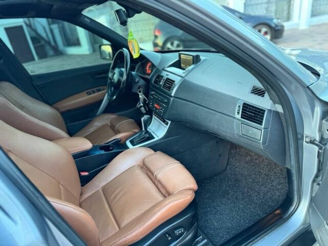 Сірий БМВ Х3, об'ємом двигуна 3 л та пробігом 361 тис. км за 5700 $, фото 2 на Automoto.ua
