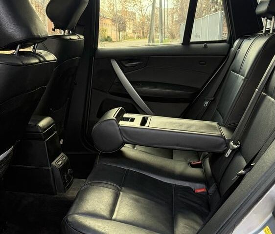 Серый БМВ Х3, объемом двигателя 3 л и пробегом 300 тыс. км за 5300 $, фото 20 на Automoto.ua