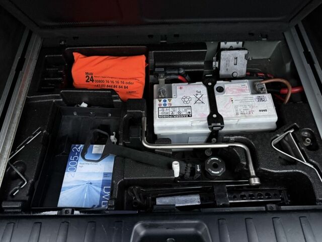 Серый БМВ Х3, объемом двигателя 3 л и пробегом 337 тыс. км за 6350 $, фото 23 на Automoto.ua