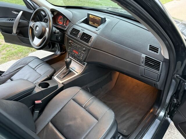 Серый БМВ Х3, объемом двигателя 3 л и пробегом 337 тыс. км за 6350 $, фото 20 на Automoto.ua