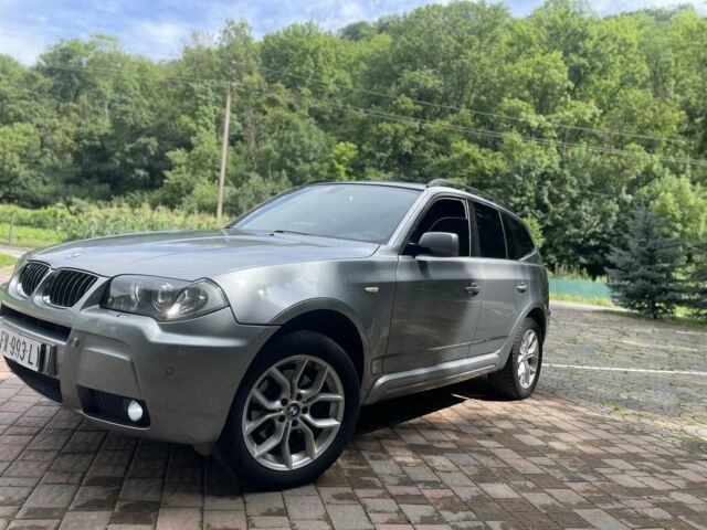 Серый БМВ Х3, объемом двигателя 3 л и пробегом 290 тыс. км за 4800 $, фото 1 на Automoto.ua