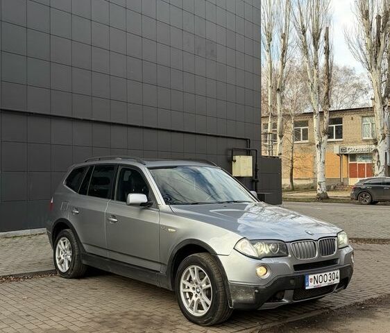 Серый БМВ Х3, объемом двигателя 3 л и пробегом 300 тыс. км за 5300 $, фото 2 на Automoto.ua
