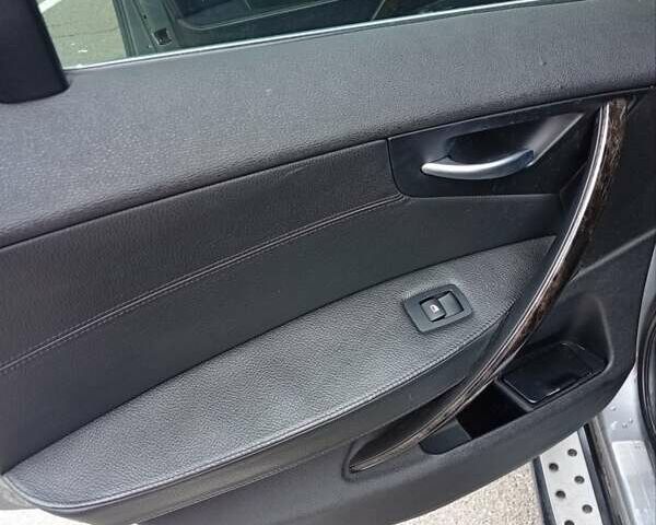 Серый БМВ Х3, объемом двигателя 3 л и пробегом 198 тыс. км за 9000 $, фото 13 на Automoto.ua