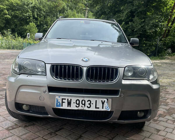 Серый БМВ Х3, объемом двигателя 3 л и пробегом 290 тыс. км за 5700 $, фото 11 на Automoto.ua