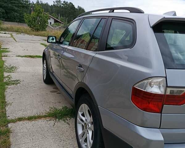 Серый БМВ Х3, объемом двигателя 2.99 л и пробегом 280 тыс. км за 11999 $, фото 4 на Automoto.ua