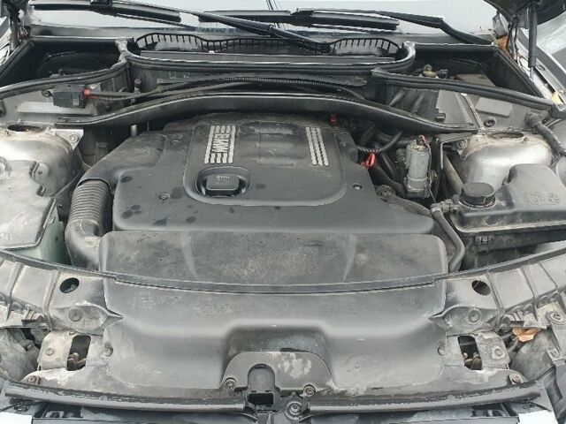 Серый БМВ Х3, объемом двигателя 2 л и пробегом 314 тыс. км за 4500 $, фото 22 на Automoto.ua