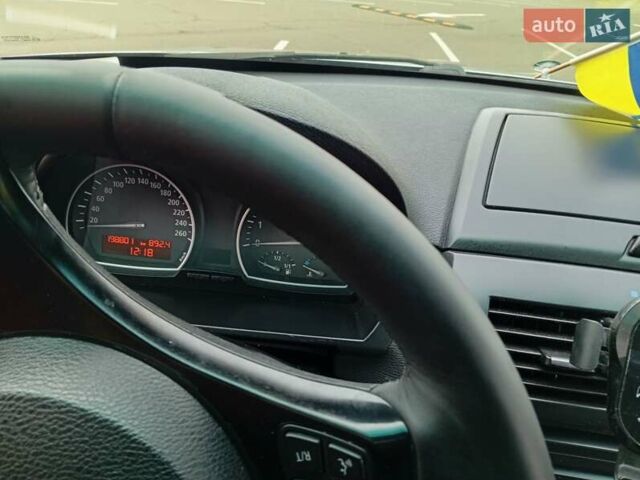 Серый БМВ Х3, объемом двигателя 3 л и пробегом 198 тыс. км за 9000 $, фото 19 на Automoto.ua