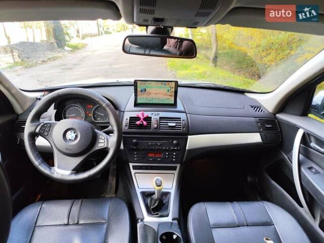 Серый БМВ Х3, объемом двигателя 2 л и пробегом 333 тыс. км за 8200 $, фото 4 на Automoto.ua
