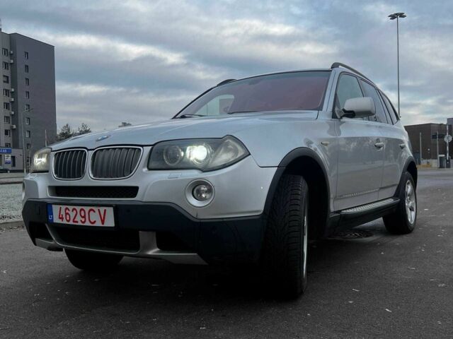 Серый БМВ Х3, объемом двигателя 3 л и пробегом 320 тыс. км за 6900 $, фото 2 на Automoto.ua