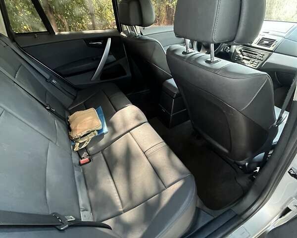 Сірий БМВ Х3, об'ємом двигуна 2 л та пробігом 193 тис. км за 4800 $, фото 11 на Automoto.ua