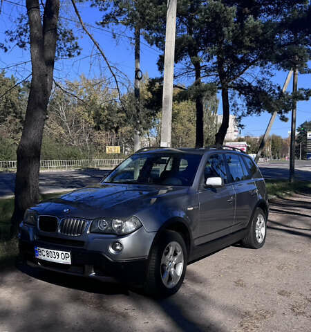 Сірий БМВ Х3, об'ємом двигуна 2 л та пробігом 243 тис. км за 9500 $, фото 2 на Automoto.ua