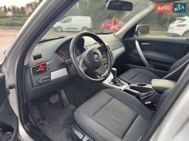 Серый БМВ Х3, объемом двигателя 2 л и пробегом 200 тыс. км за 9200 $, фото 9 на Automoto.ua