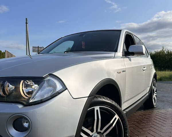 Сірий БМВ Х3, об'ємом двигуна 3 л та пробігом 225 тис. км за 10999 $, фото 11 на Automoto.ua