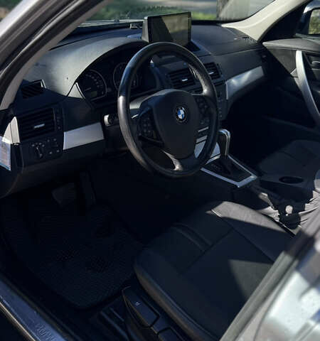 Сірий БМВ Х3, об'ємом двигуна 2 л та пробігом 243 тис. км за 9500 $, фото 6 на Automoto.ua