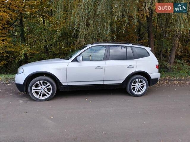 Серый БМВ Х3, объемом двигателя 2 л и пробегом 333 тыс. км за 8200 $, фото 1 на Automoto.ua