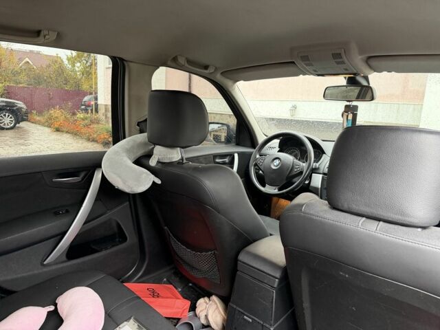 Серый БМВ Х3, объемом двигателя 3 л и пробегом 294 тыс. км за 7300 $, фото 4 на Automoto.ua
