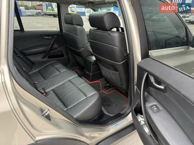 Серый БМВ Х3, объемом двигателя 3 л и пробегом 234 тыс. км за 9500 $, фото 30 на Automoto.ua