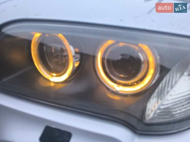 Серый БМВ Х3, объемом двигателя 2 л и пробегом 371 тыс. км за 9200 $, фото 17 на Automoto.ua