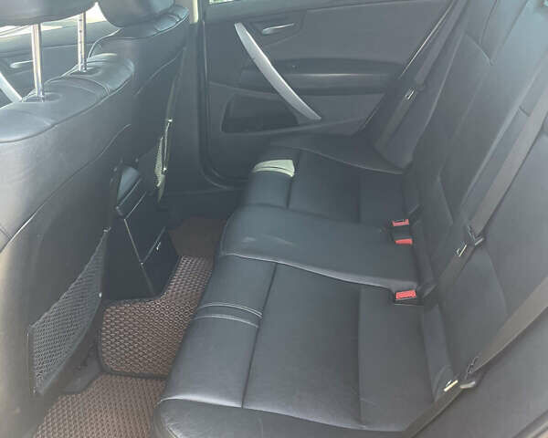 Серый БМВ Х3, объемом двигателя 2 л и пробегом 285 тыс. км за 9200 $, фото 3 на Automoto.ua