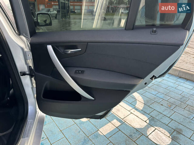 Серый БМВ Х3, объемом двигателя 2 л и пробегом 254 тыс. км за 11600 $, фото 97 на Automoto.ua