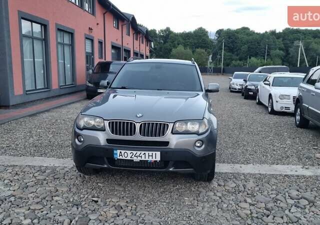 Серый БМВ Х3, объемом двигателя 2 л и пробегом 373 тыс. км за 9600 $, фото 5 на Automoto.ua