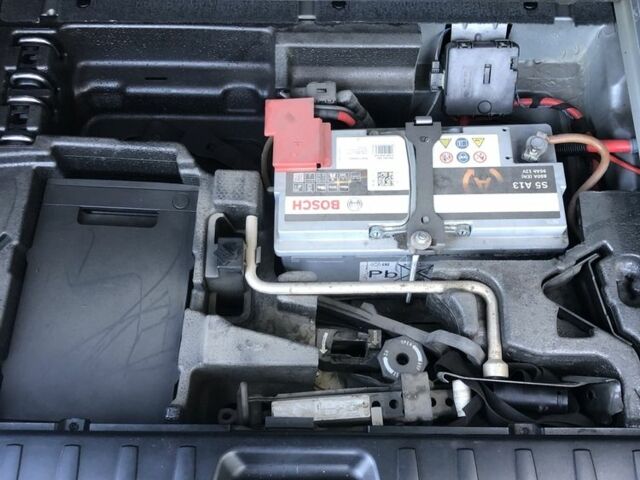 Серый БМВ Х3, объемом двигателя 3 л и пробегом 240 тыс. км за 9000 $, фото 9 на Automoto.ua