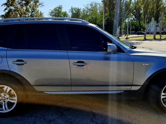 Серый БМВ Х3, объемом двигателя 2 л и пробегом 325 тыс. км за 8450 $, фото 3 на Automoto.ua