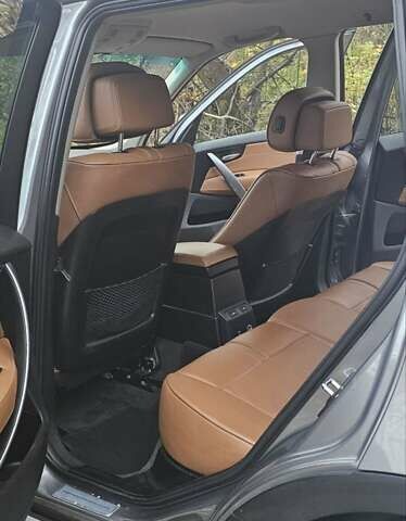 Серый БМВ Х3, объемом двигателя 2 л и пробегом 270 тыс. км за 10000 $, фото 17 на Automoto.ua