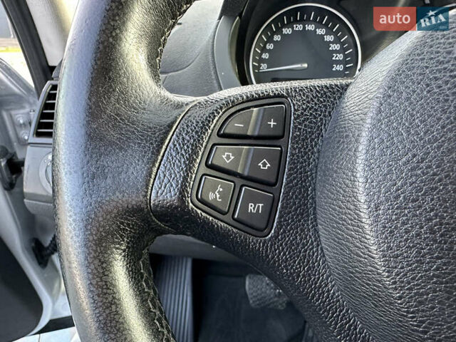 Серый БМВ Х3, объемом двигателя 2 л и пробегом 254 тыс. км за 11500 $, фото 68 на Automoto.ua