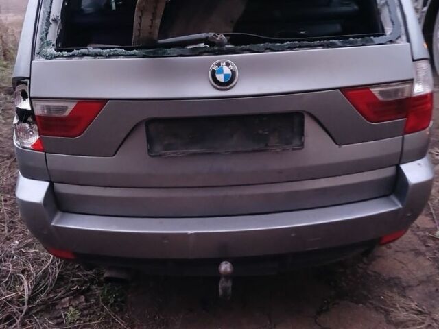 Сірий БМВ Х3, об'ємом двигуна 2 л та пробігом 280 тис. км за 5000 $, фото 5 на Automoto.ua
