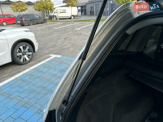 Серый БМВ Х3, объемом двигателя 2 л и пробегом 254 тыс. км за 11600 $, фото 93 на Automoto.ua
