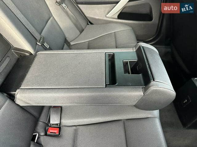 Серый БМВ Х3, объемом двигателя 2 л и пробегом 254 тыс. км за 11600 $, фото 98 на Automoto.ua