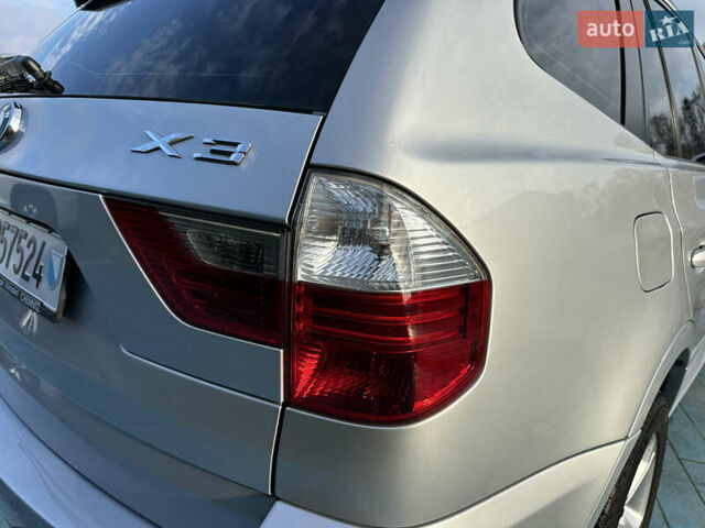 Серый БМВ Х3, объемом двигателя 2 л и пробегом 254 тыс. км за 11500 $, фото 42 на Automoto.ua