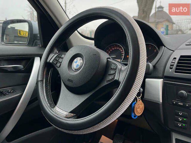 Серый БМВ Х3, объемом двигателя 2 л и пробегом 420 тыс. км за 8600 $, фото 17 на Automoto.ua