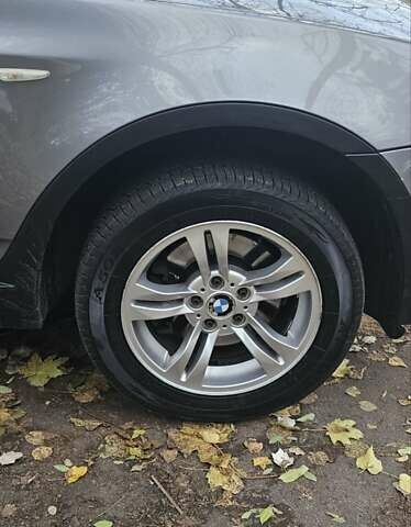 Серый БМВ Х3, объемом двигателя 2 л и пробегом 270 тыс. км за 10000 $, фото 14 на Automoto.ua