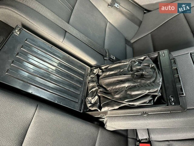 Серый БМВ Х3, объемом двигателя 2 л и пробегом 254 тыс. км за 11600 $, фото 100 на Automoto.ua
