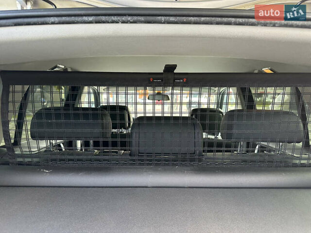 Серый БМВ Х3, объемом двигателя 2 л и пробегом 254 тыс. км за 11500 $, фото 86 на Automoto.ua