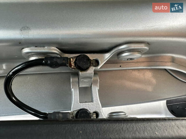 Серый БМВ Х3, объемом двигателя 2 л и пробегом 254 тыс. км за 11500 $, фото 91 на Automoto.ua