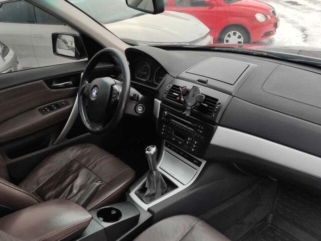 Сірий БМВ Х3, об'ємом двигуна 2 л та пробігом 237 тис. км за 9000 $, фото 18 на Automoto.ua