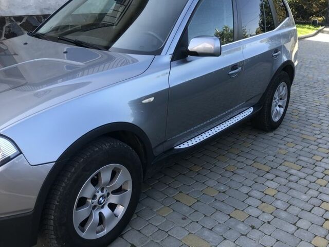Серый БМВ Х3, объемом двигателя 3 л и пробегом 240 тыс. км за 9000 $, фото 2 на Automoto.ua