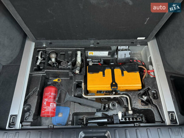 Сірий БМВ Х3, об'ємом двигуна 2 л та пробігом 227 тис. км за 12200 $, фото 24 на Automoto.ua